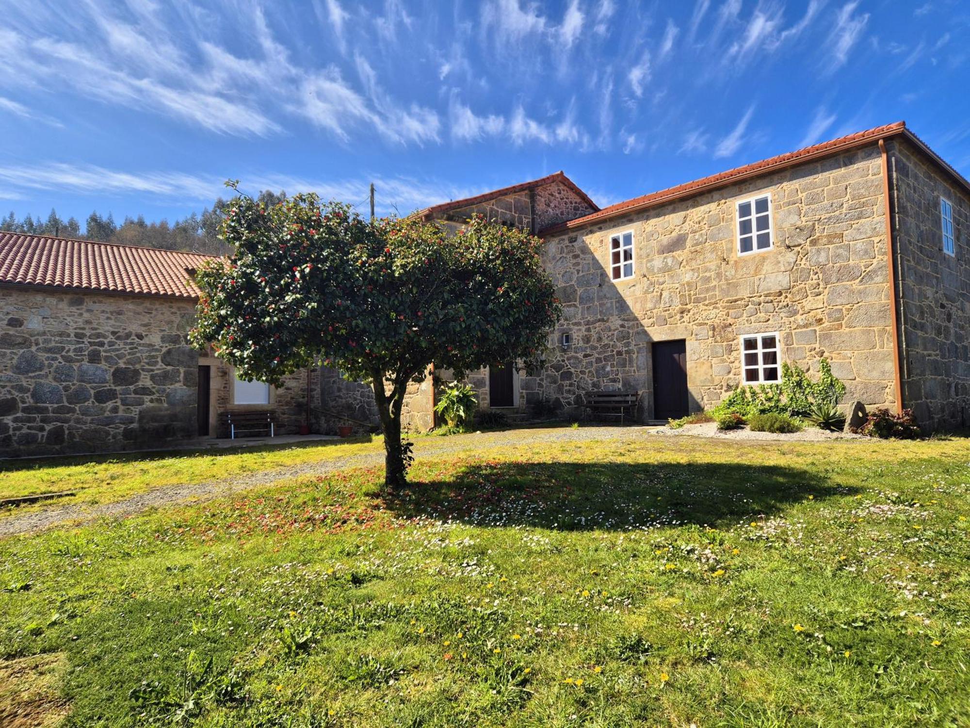 Albergue Rectoral San Mamede Da Pena Exclusive For Pilgrims ネグレイラ エクステリア 写真